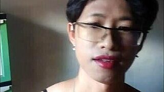 Amateur Shemale in Black Bra and Stockings Cums Hard on a Handkerchief While Using a Dildo