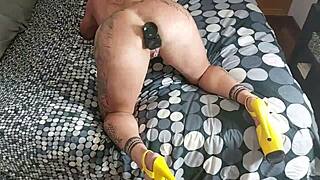 Super anal fucking with muscular bodybuilder and double penetration