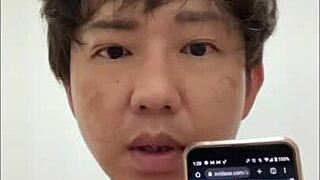 in hawaii with girlfriend