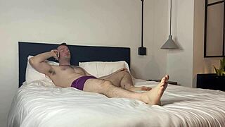 Latina slut camila henao rides american cock