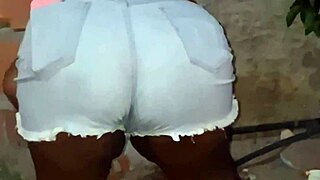 can you believe the neighbor with that huge ass is just cleaning the yard?