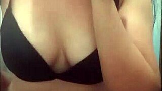 Spyin’ on Argentine teacher peein’ durin’ Mexico study trip