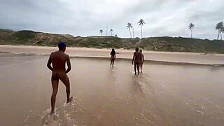 Yo, these nerdy amigas love banging on the beach for nature vibes! 🌴