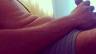 Um Compilado De Duas Masturbações Com Muita Porra E Um Forte Orgasmo