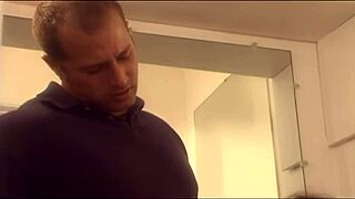 Monique and Jordan share lesbian pussy licking