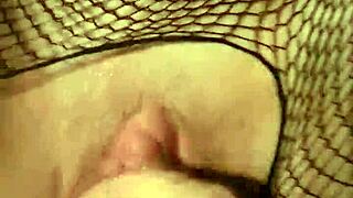 Fat teen 18+ gets huge fucking and fisting in ass