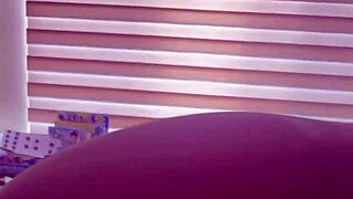 i watch latina move with big tits and ass in bed