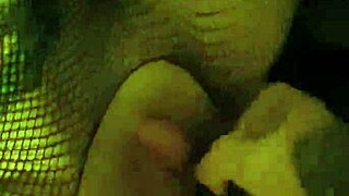 Fat teen 18+ gets huge fucking and fisting in ass