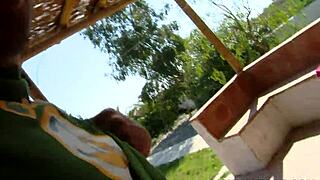 Amateur Latina sucks cock for quick cash in hot scene! 💦