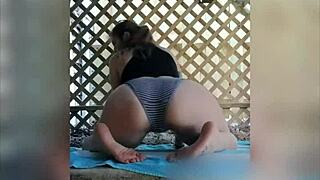 fucking my pierced pussy outside like a total slut. just couldn’t resist the thrill.