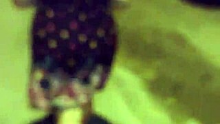 i'm harassing a big-ass mature woman in lima streets