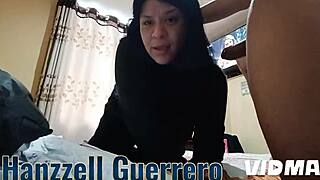 Mi Primo Me Grava Escondida Mientras Mete Su Poya