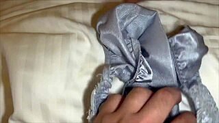 Japanese amateur sucks stinky dick in pov video. 😋