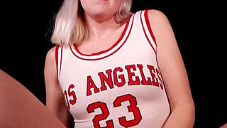 Step Sister Craves Wild Sex in Tight Pussy with Pretty Vagina for Pure Taboo Roleplay