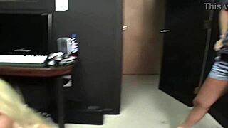 riley evans sucks fat prick for cum?