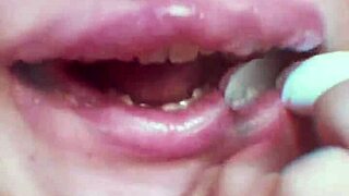 Chick Nude Lips Makes You Hot