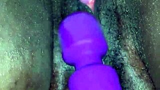 I'm having a creamy ebony orgams with toys