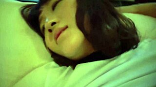 이 흥분한 일본 아시안 베이브가 날 미치게 해!