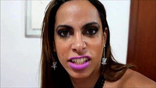 Šemalke drkajo skupaj na spletni kameri, samo chillajo in se sproščajo