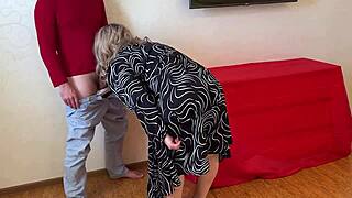 The stepmom relaxed her big ass and had anal sex with her stepson in a homemade setting.