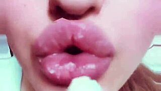 Chick Nude Lips Makes You Hot