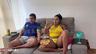 fui uma puta safada durante o jogo do brasil