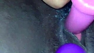 I'm having a creamy ebony orgams with toys