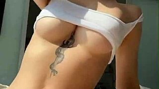 Niva Shows Off Her Sexy Body In The Scene