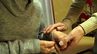 야, 이 일본 밀프가 파트 2에서 정말 자지를 갈구해, 봐봐! 😈