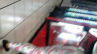 that mexican culona shaking her big ass in tienda?