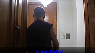 In this cuckold fetish, watching the black guy cum on my transvestite's see-through glasses