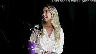 Milena Moreau Squirts with Vibrator and Anal