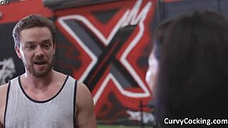 Pawg hottie gets pounded at gym after workout