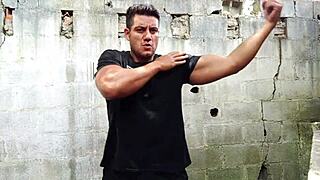 Wow, Yuri Gaúcho, the bodybuilder, gets super horny with a massive cumload!