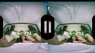 Hey, poison ivy cosplay vr has this stunning redhead getting her pussy smashed in the garage