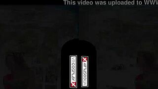 Hey, poison ivy cosplay vr has this stunning redhead getting her pussy smashed in the garage