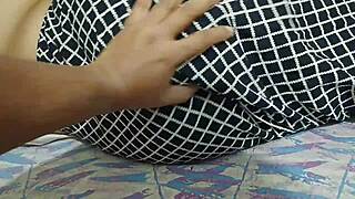 damn! desi housewife gets wild enjoying raw sex!