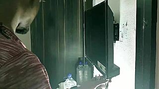 Damn, TV mechanic banging big tits divorced Bengali bhabhi is wild! 🔥