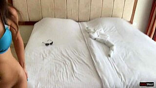 Public Pickup - Sex For Cash With Beautiful Lady! Cumwalk Agreed!