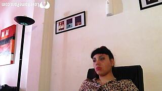 Im the naughty babysitter teasing with my thong and stunning body, but i mean sexy amateurs too