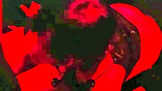 Housewife Tries Glory Hole With Hung Guy! 😏