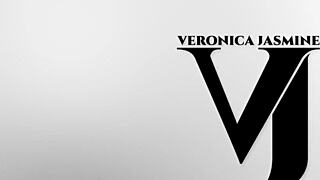 bbw veronica jasmine gets pounded by shaundam in trailer