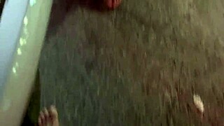 no pelo na frente de todo mundo grupo de amigos fode na pele na frente de todos e nao quer nem saber no pelo usou dentro