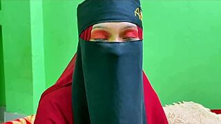 Muslim bhabhi having passionate sex with her Hindu husband, it's so intense 😍