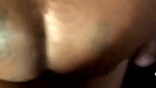 Does this ebony BBW wife take creampie in her fat ass?