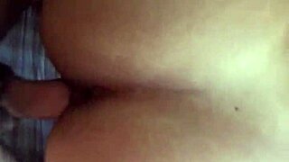 the naughty married woman with big ass shakes it for amateurs