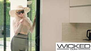 blonde babe's pussy filled with cock