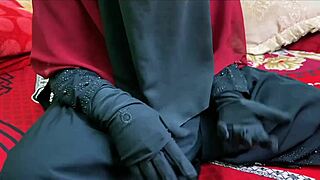 Muslim bhabhi having passionate sex with her Hindu husband, it's so intense 😍