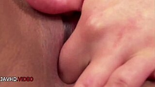 Sara Saijo's curvy ass and big tits stun in mind-blowing Asian milf blowjob