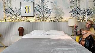 meu vizinho me surpreendeu com motel sexo extremo